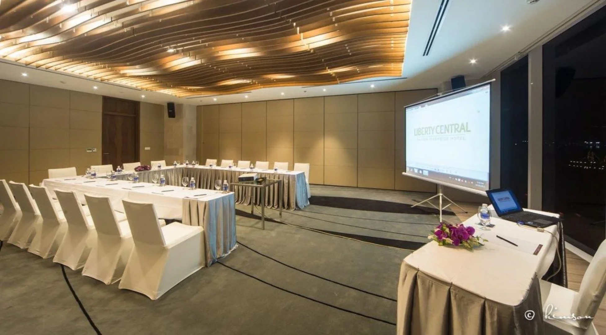 Liberty Central Saigon Riverside