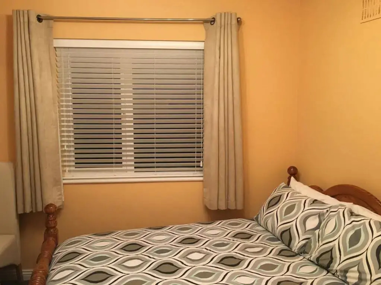 2 P-Lane Self Catering