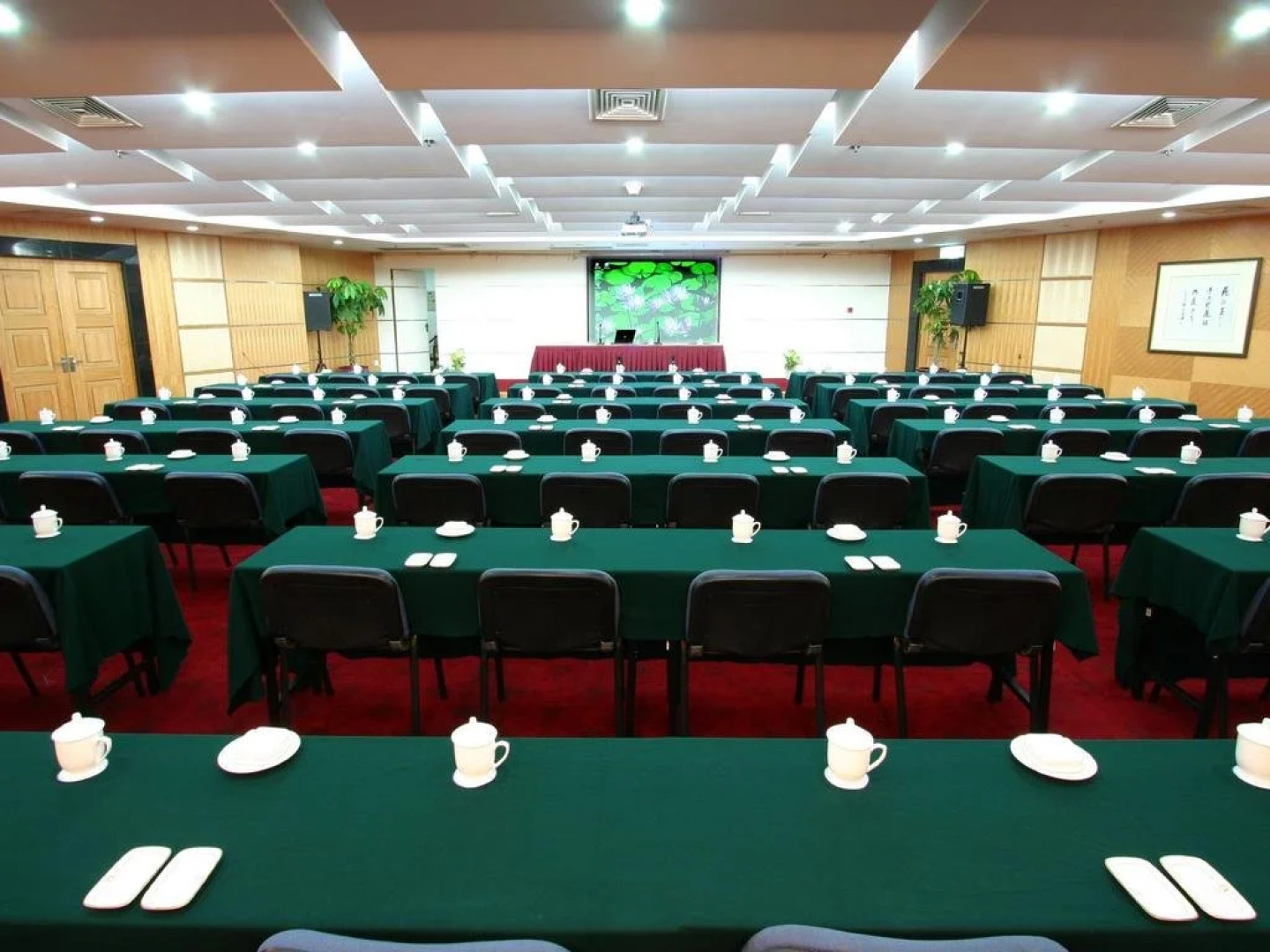 Longyou International Hotel