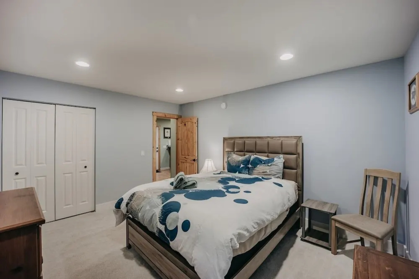 12gs - Bbq - Wifi - Dishwasher - Sleeps 4 2 Bedroom Home by RedAwning