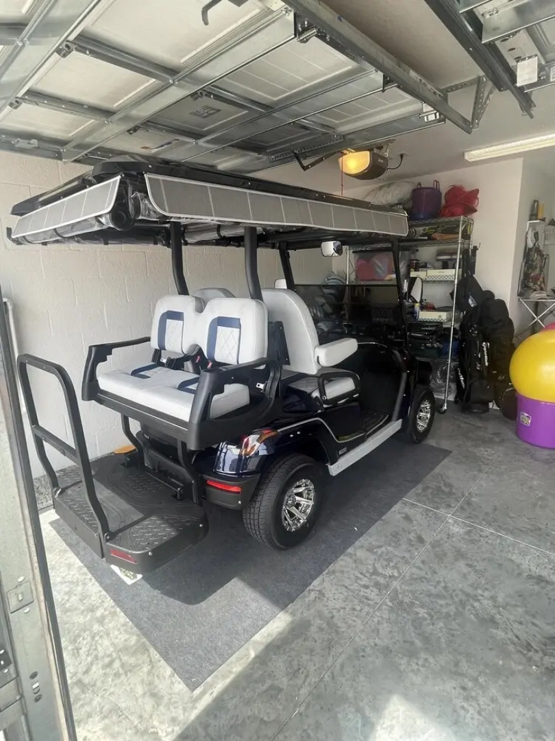 Designer Home In Saint Catherine