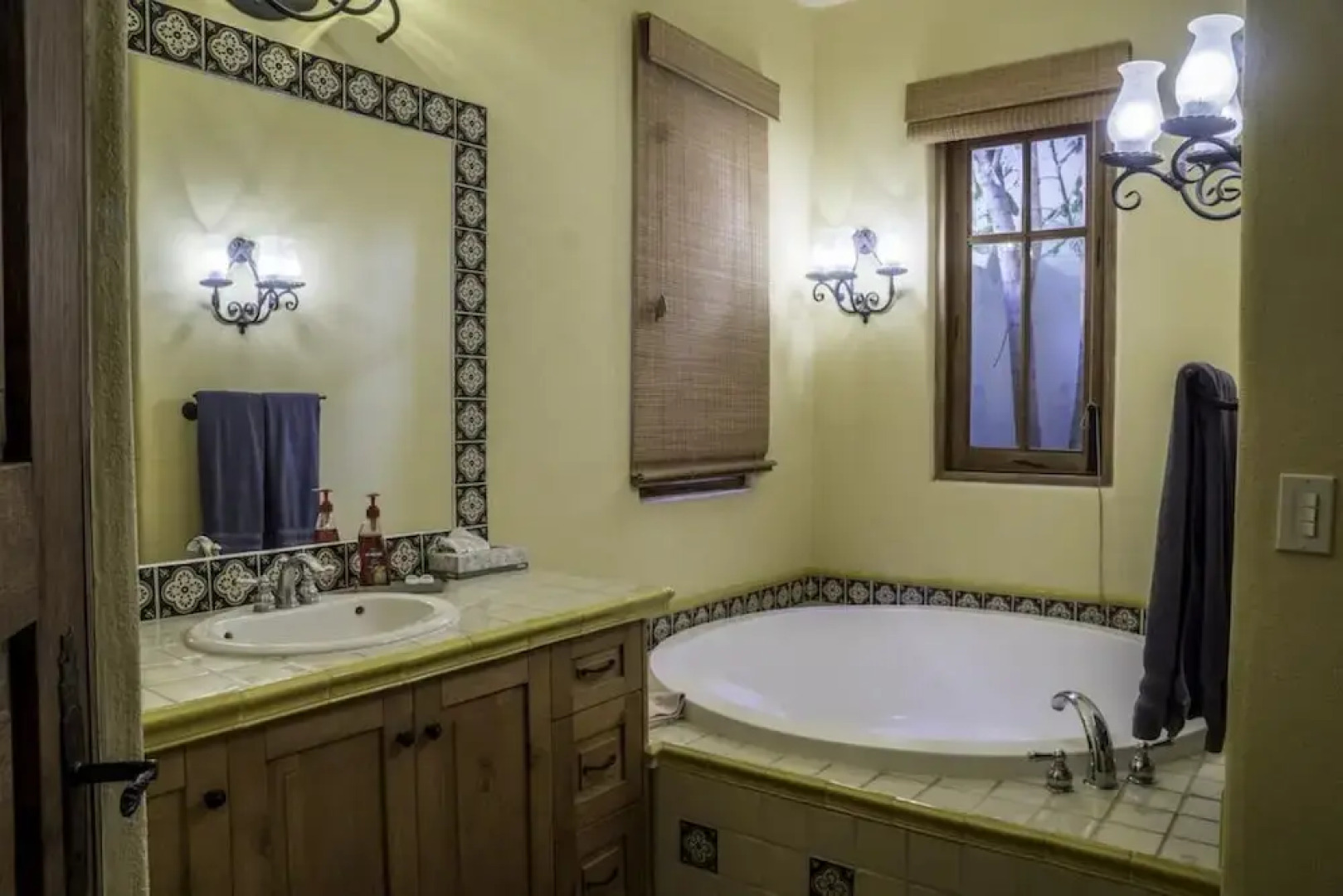 FN118-Loreto Bay-Artistic Cozy Villa