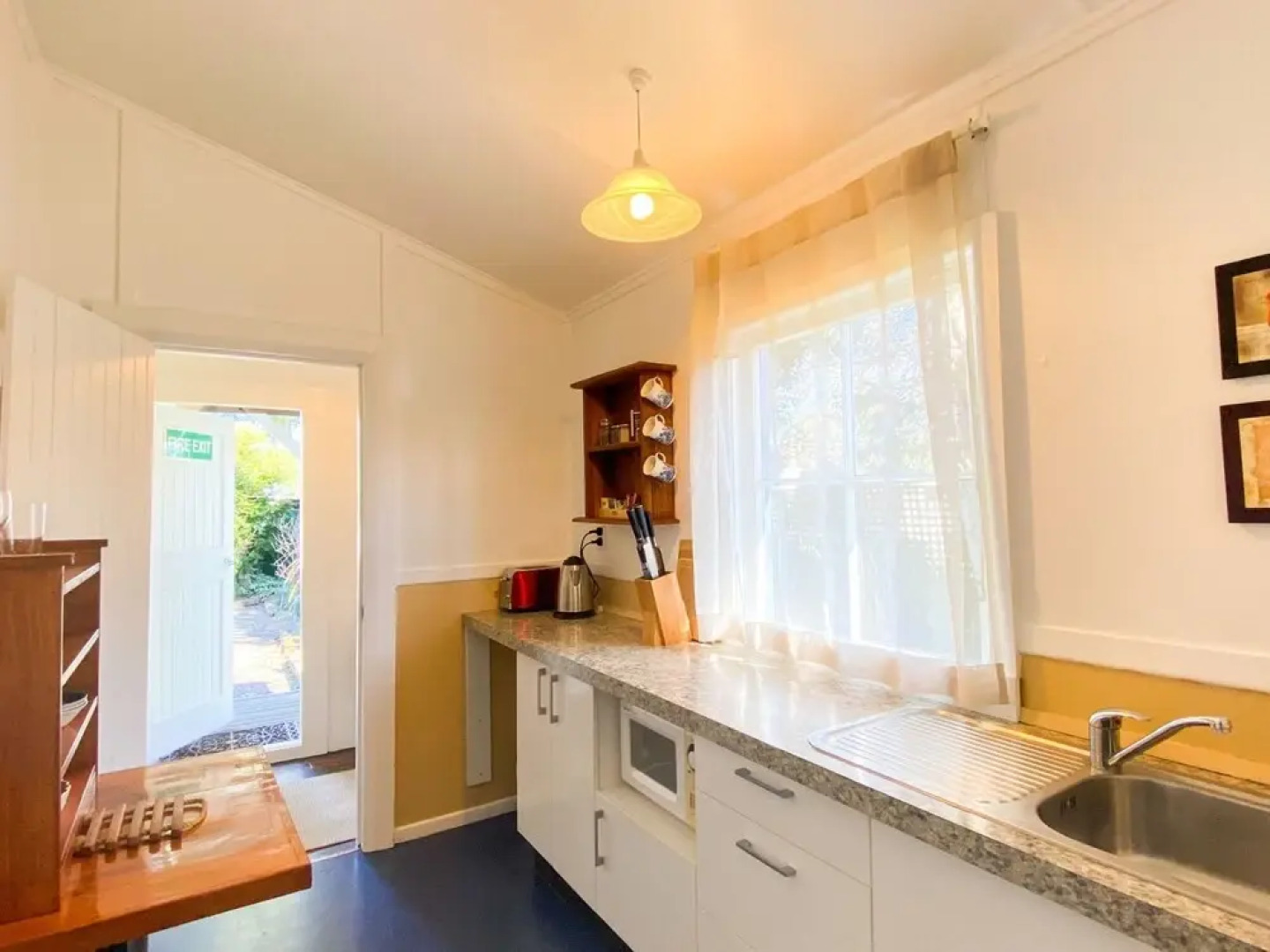 Tongariro Crossing Lodge