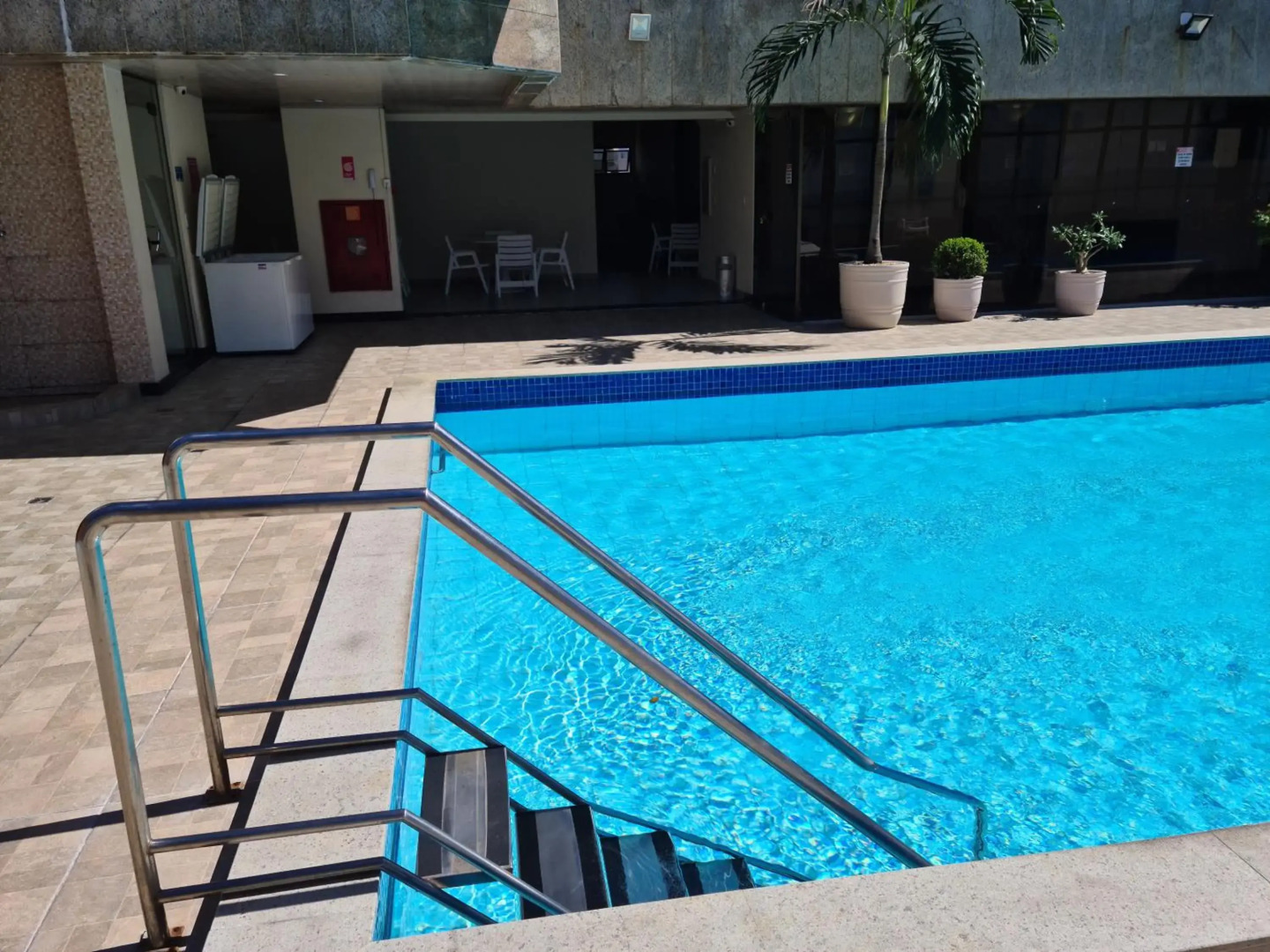 Flat Pasárgada 712, Free Bikes, pé na praia