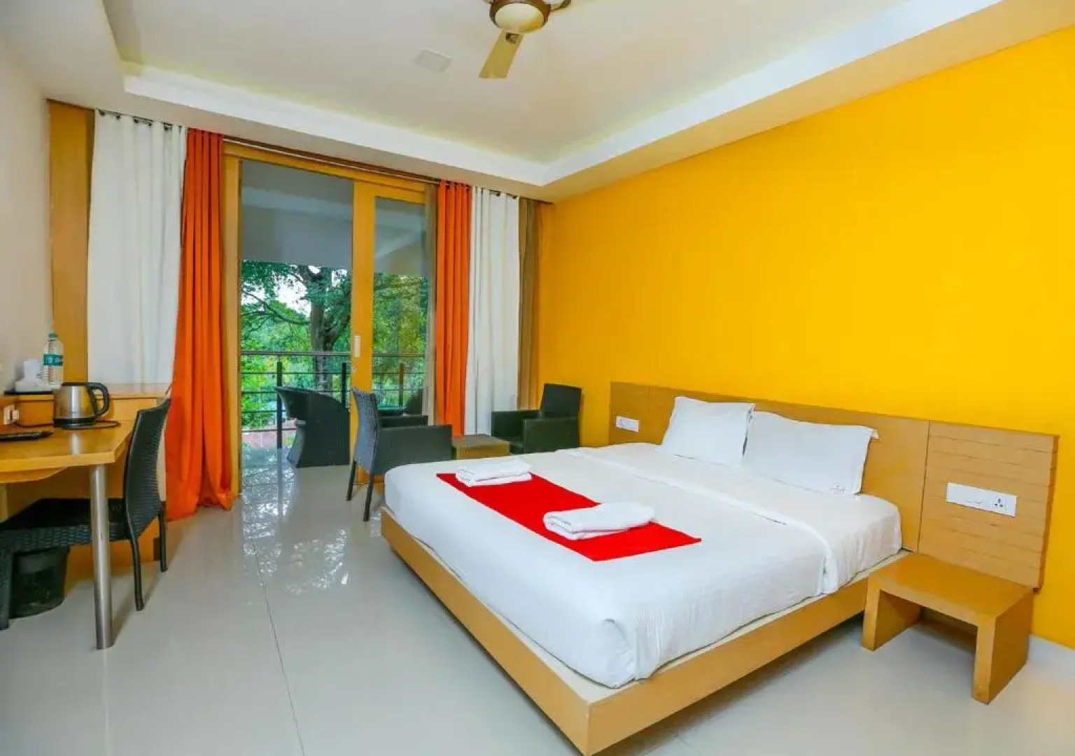 OYO Premium Hill Stays Kolagappara