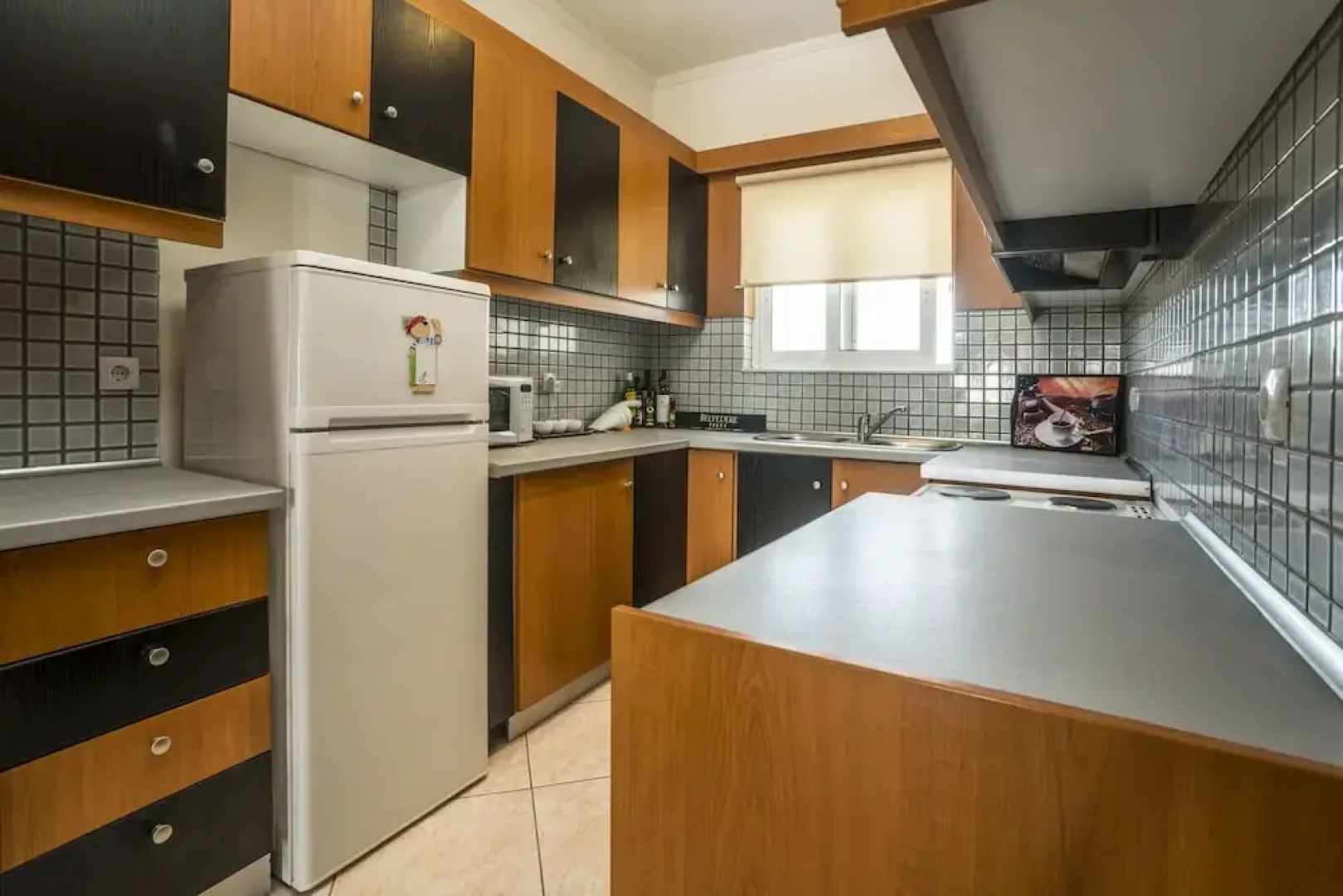 Deluxe Sunny Apartments