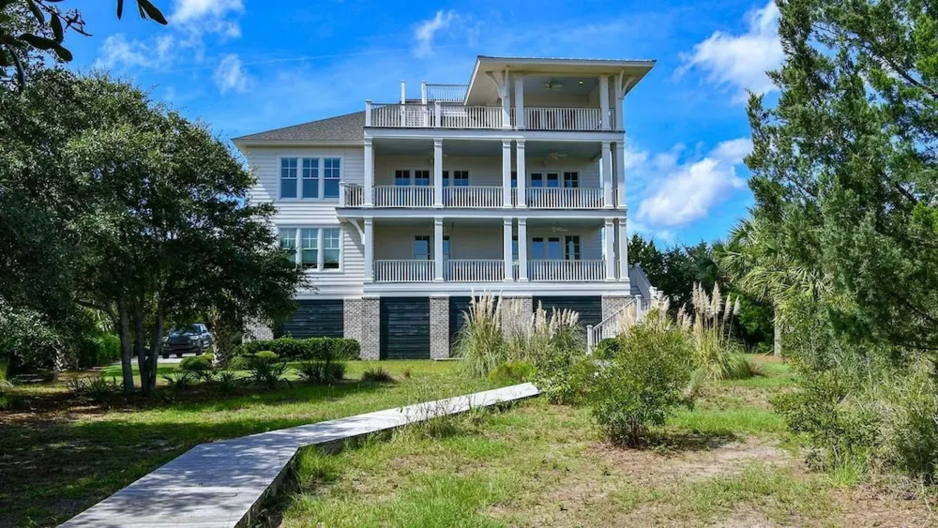 109 Lehman 5 Br home by RedAwning