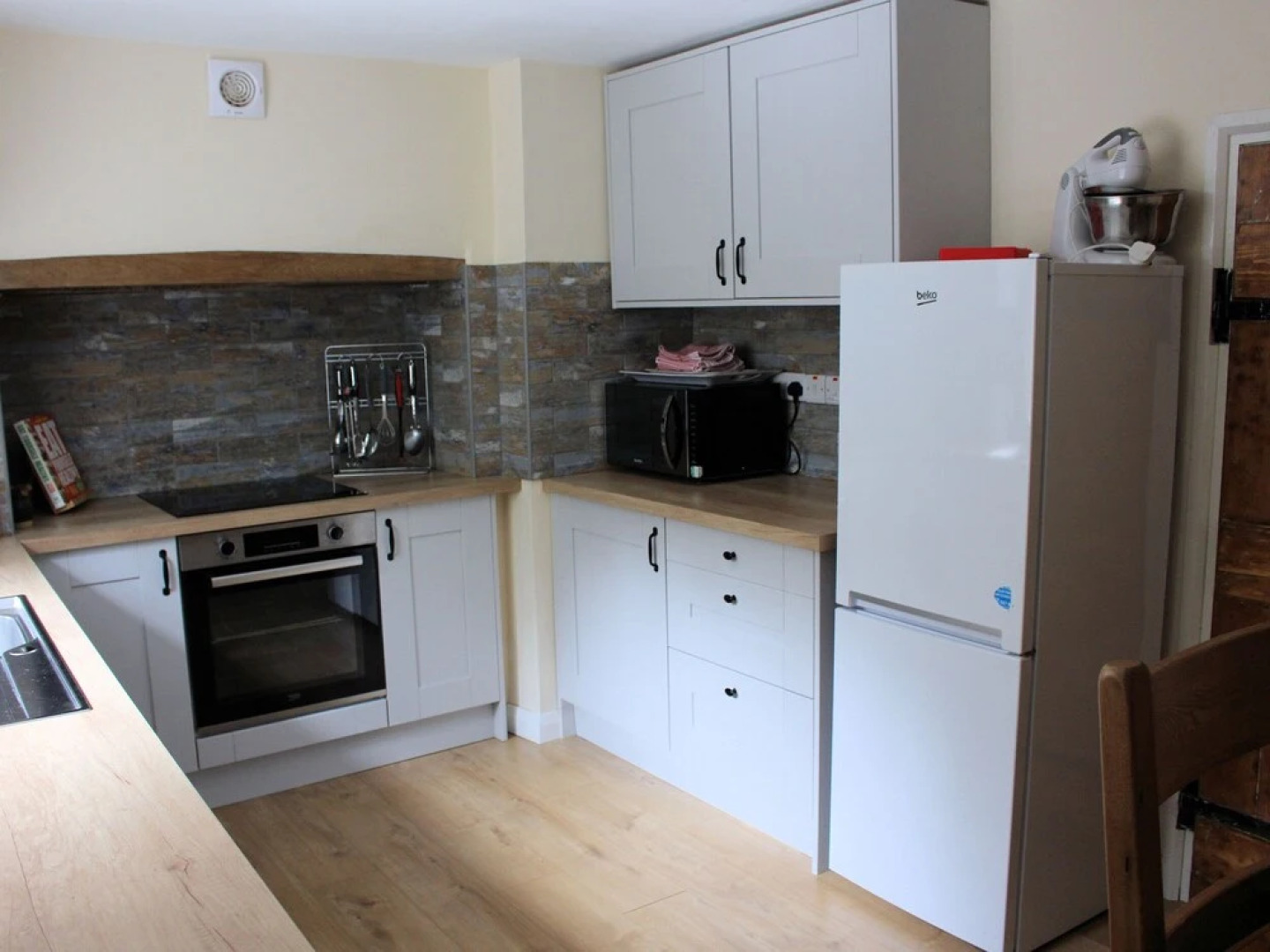 Tuckermarsh Quay River Cottage 2