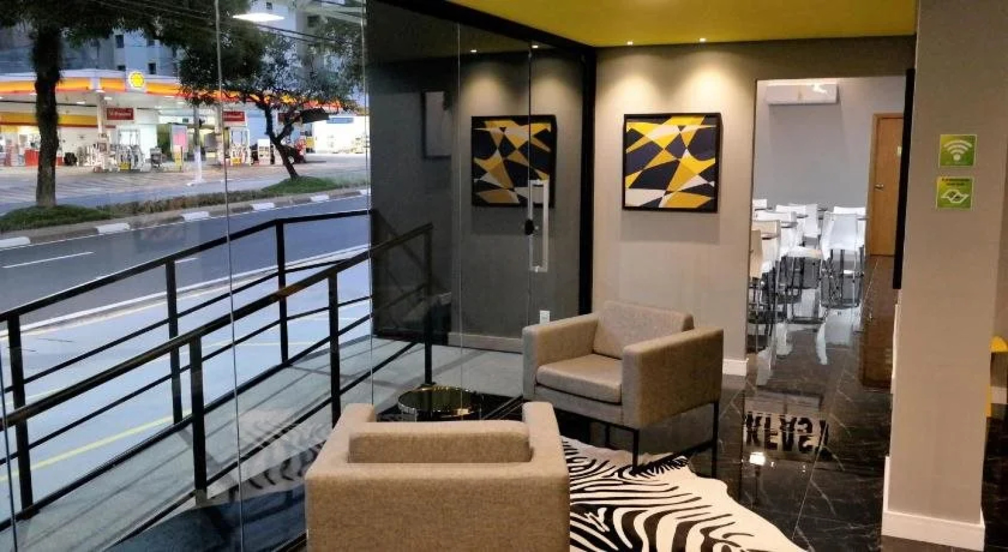 Mr Hostel Business Lodge