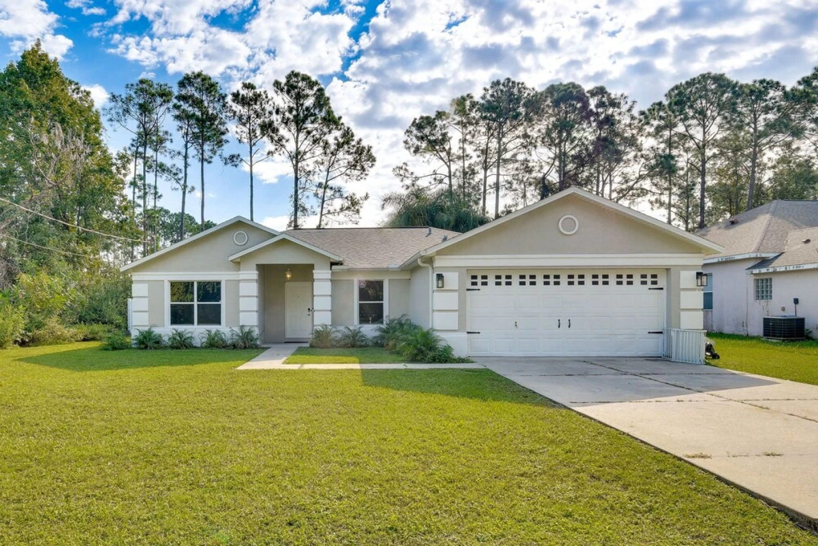 Palm Coast Home w/ Pool: 5 Mi to Flagler Beach!