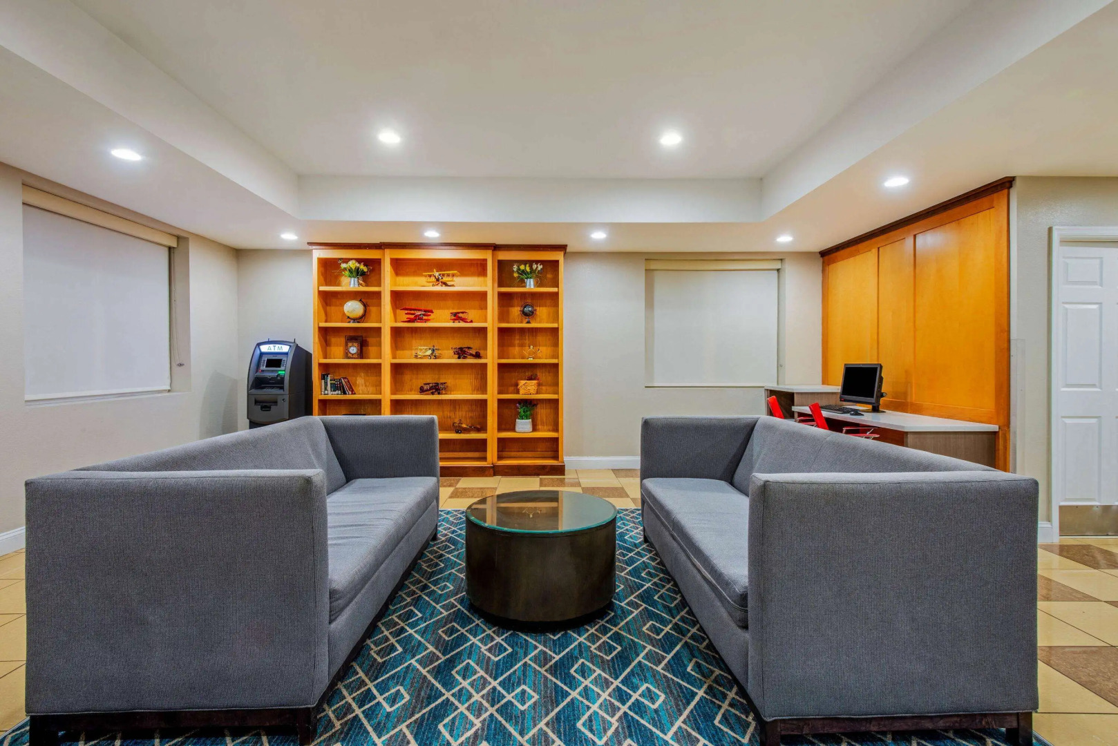 La Quinta Inn & Suites by Wyndham Lexington Park - Patuxent