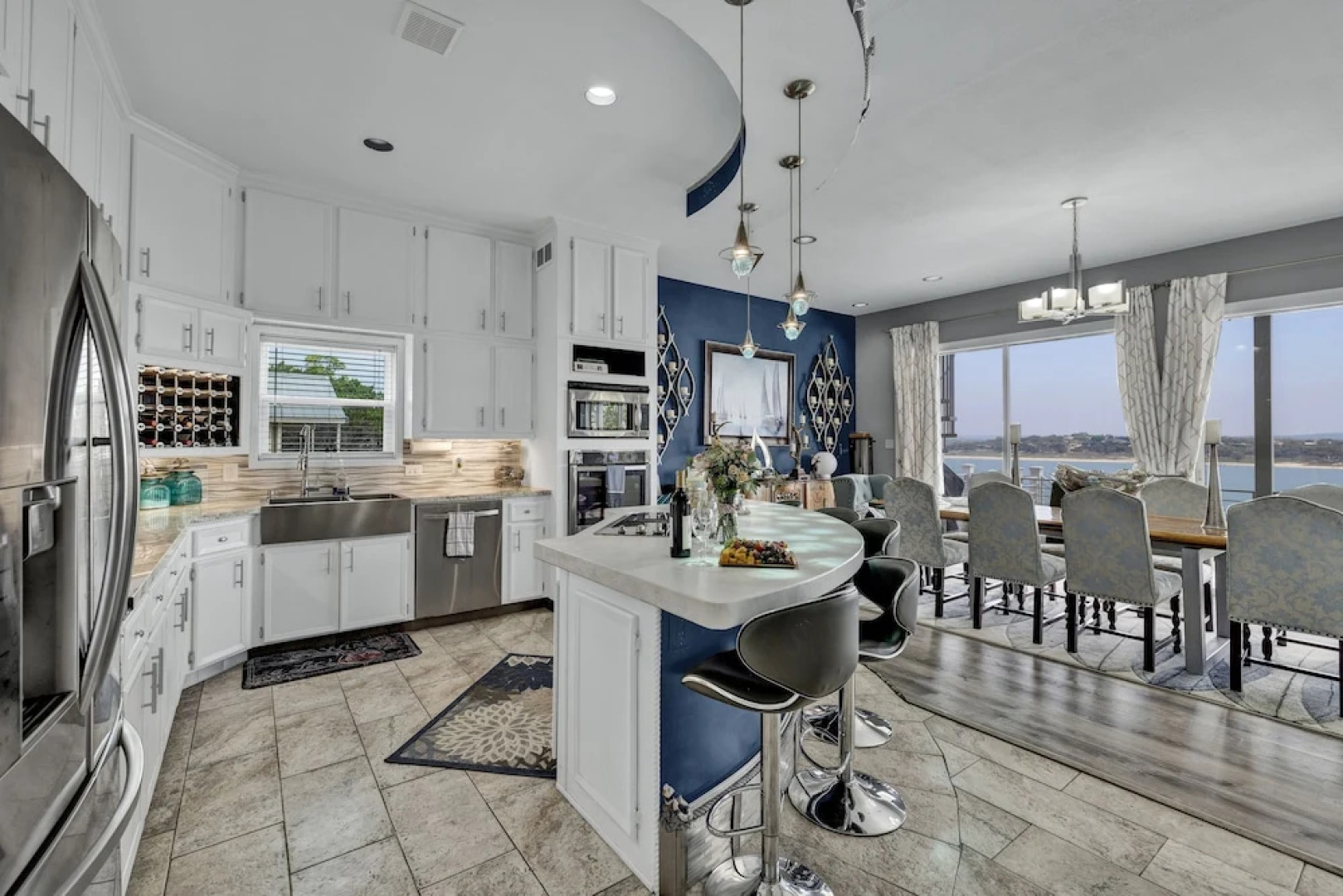 Canyon Lake Luxury Pool Games & Stunning Views