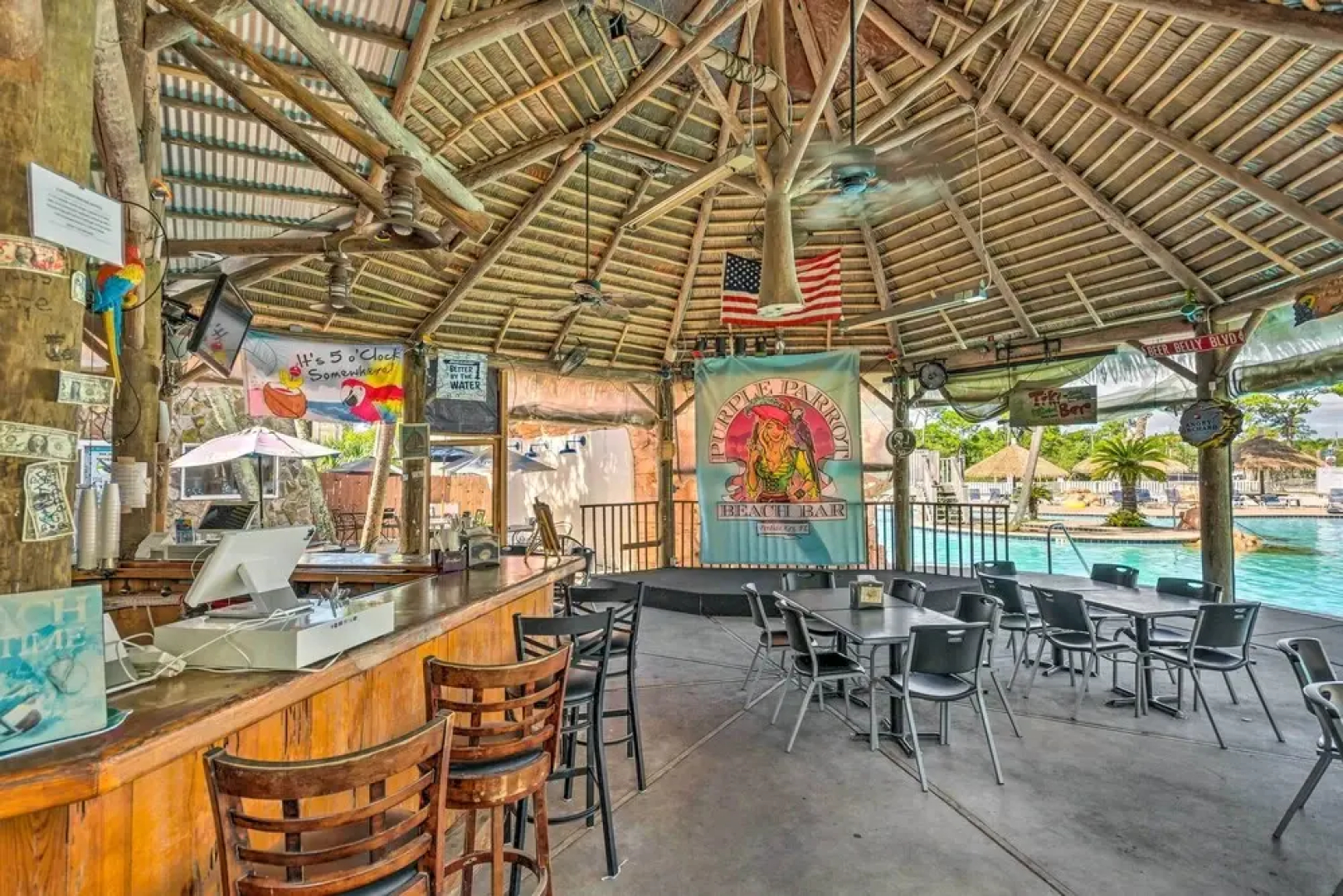 Family-friendly Pensacola Home < 1 Mi to Beach!
