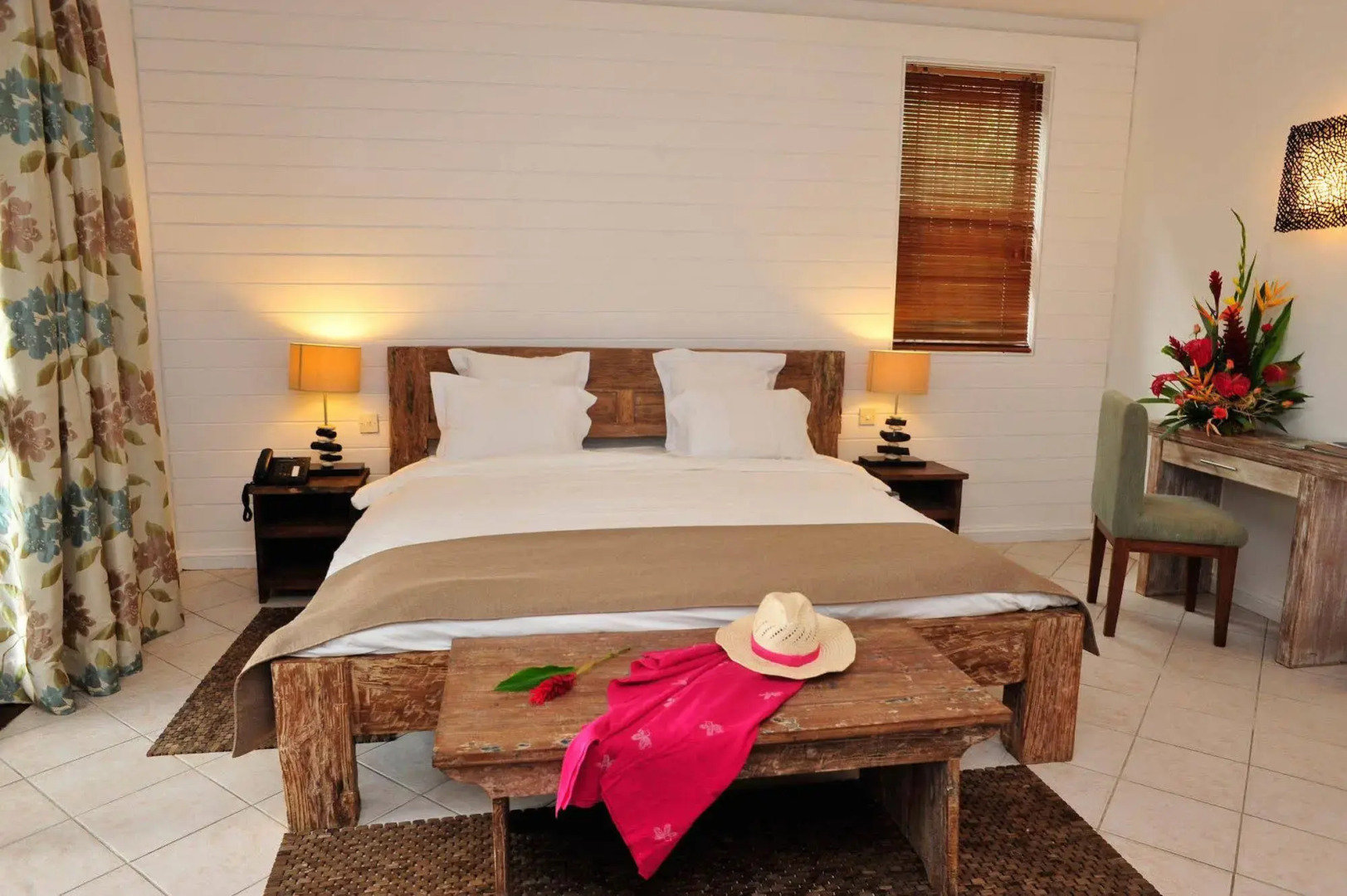 Constance Sakoa Boutik