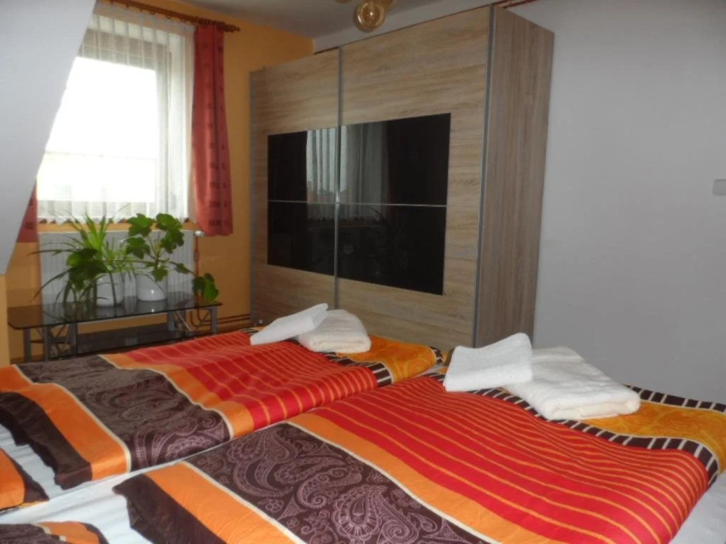 Penzion a restaurace U Třeboňského kola