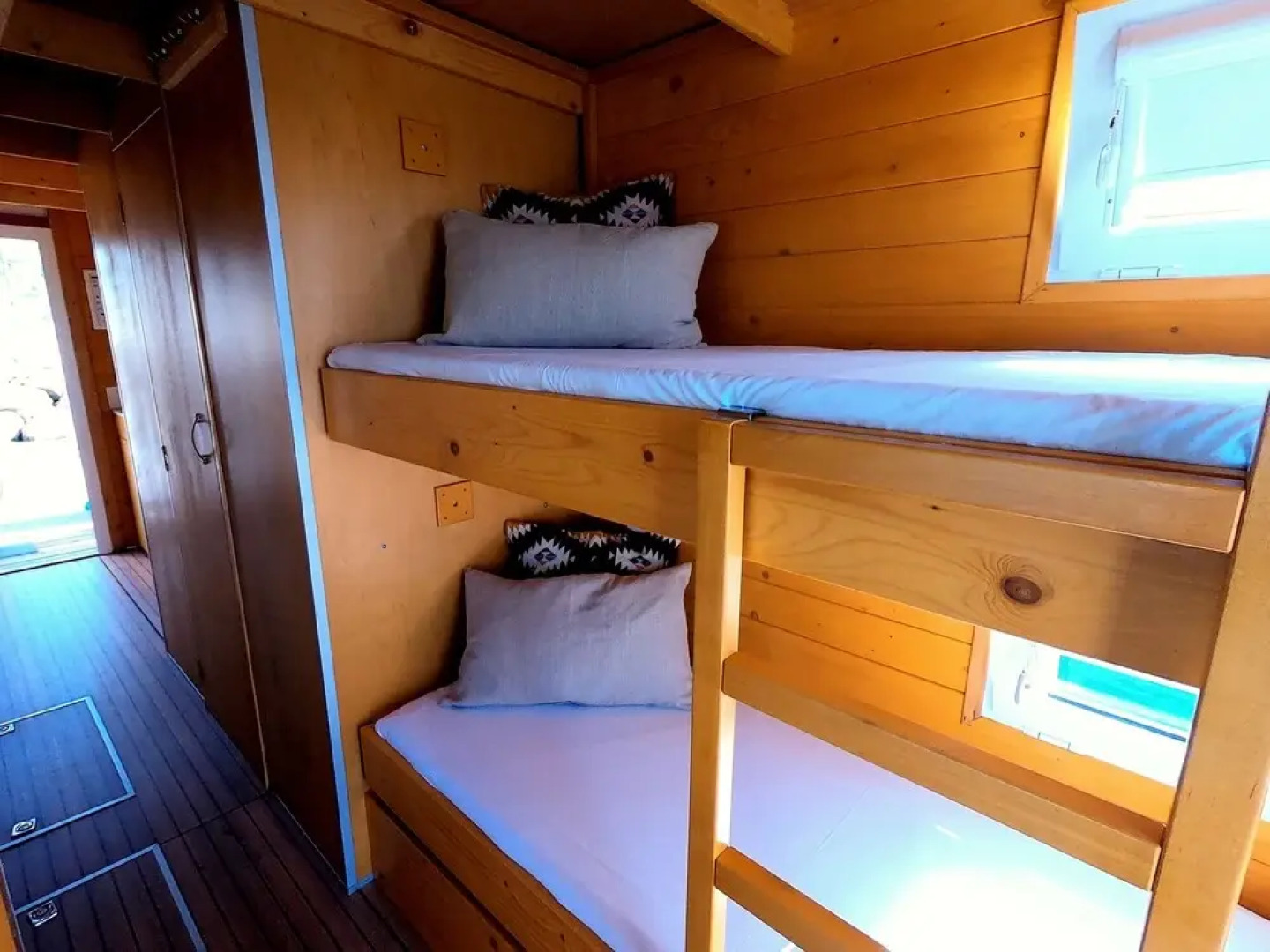 Boat Haus Mediterranean Experience Alcaidesa  La Linea