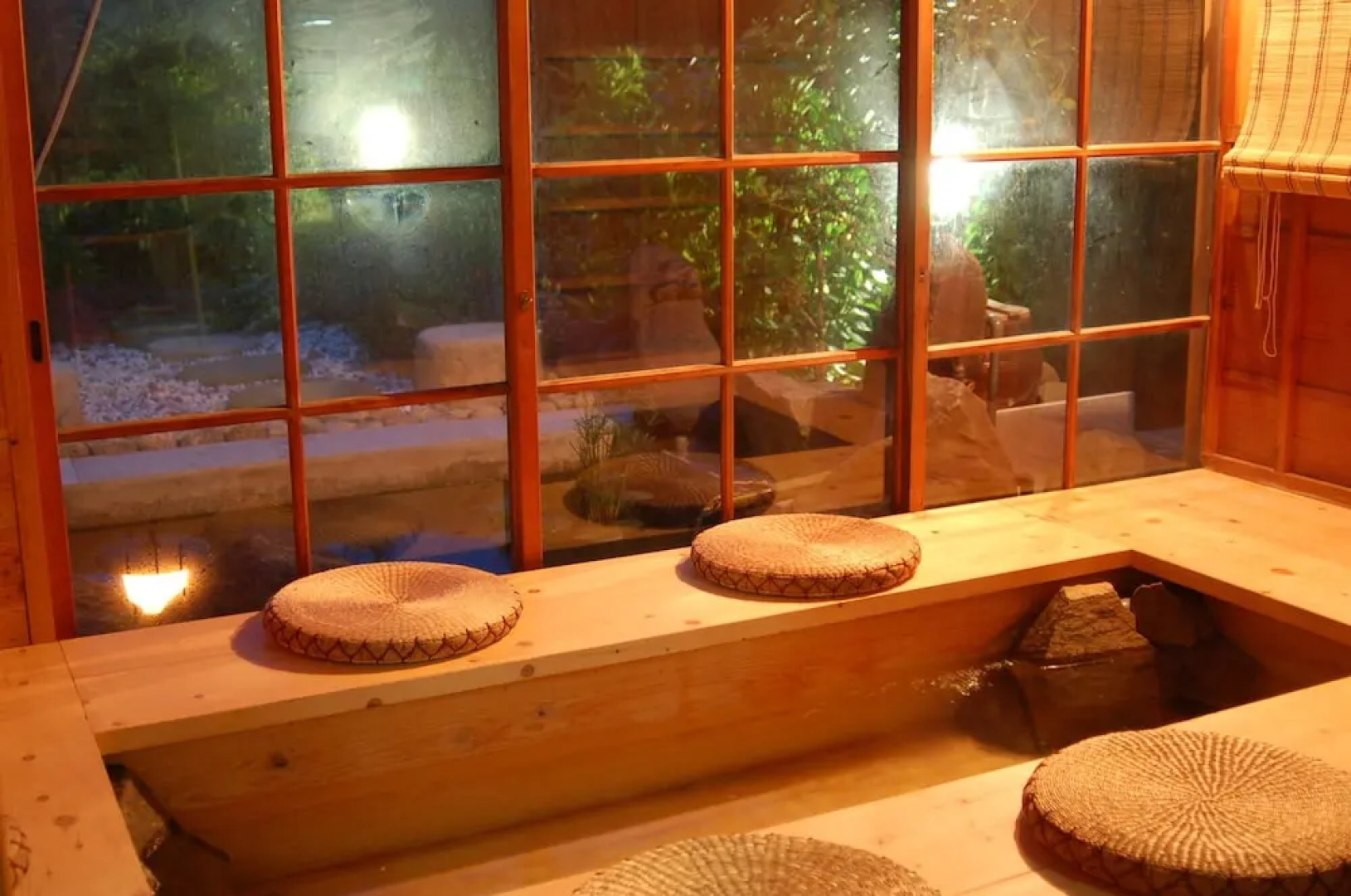 Yuhigaura Onsen Konoya