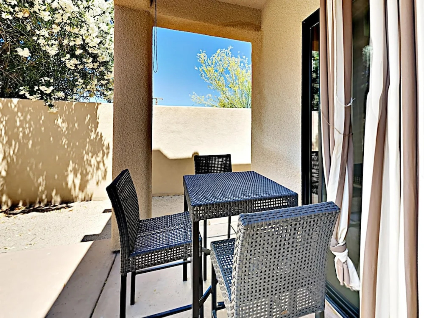 Mountain View La Quinta Stunner by RedAwning