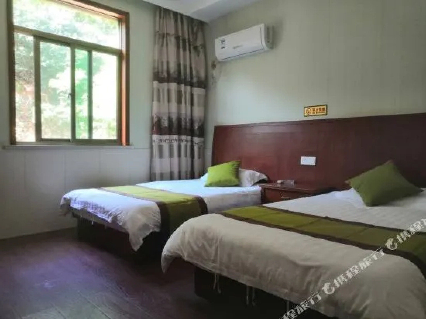 Zhujiajian Wushi Yuzhuang