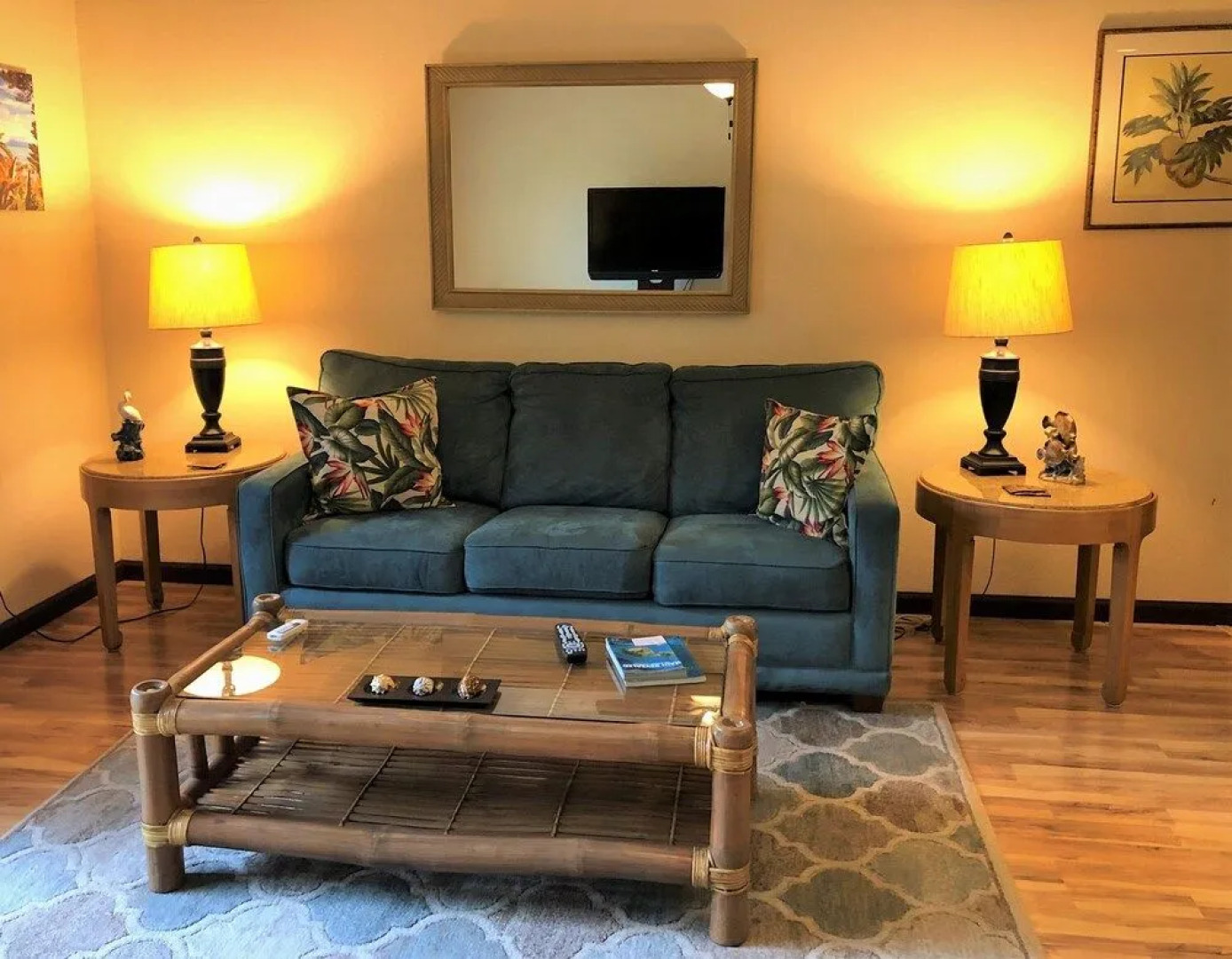 Kihei Resort 128 1 Bedroom Condo by RedAwning