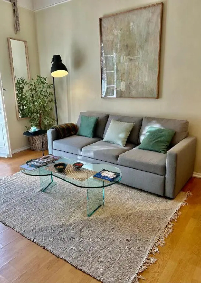 Apartment Pont Romain