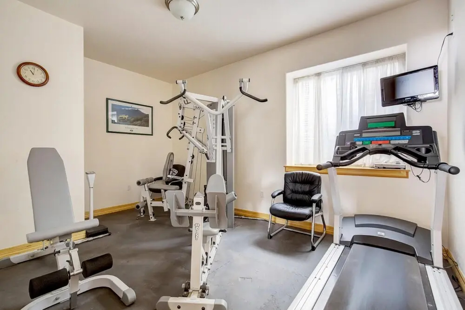 Secluded & Spacious Mountain Getaway