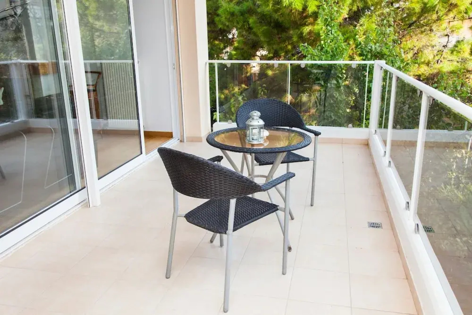 Modern Spacious APT 2BR in Rafina