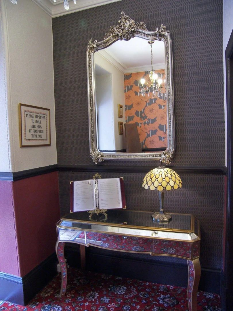 Rosemount Hotel