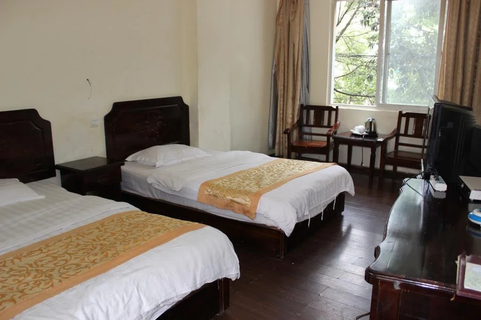 Jiaren Inn