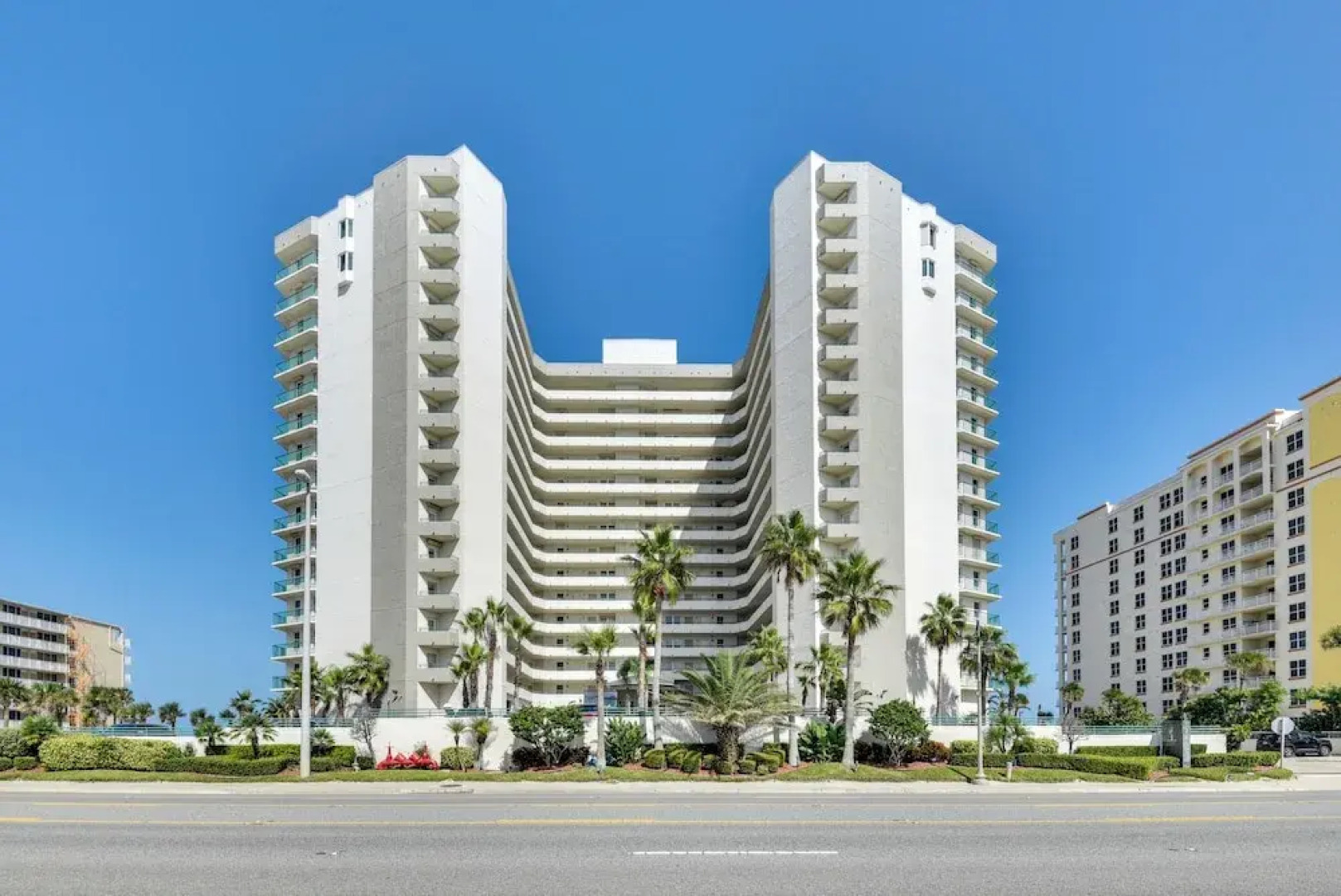 Eclectic Daytona Beach Condo w/ Breathtaking View!