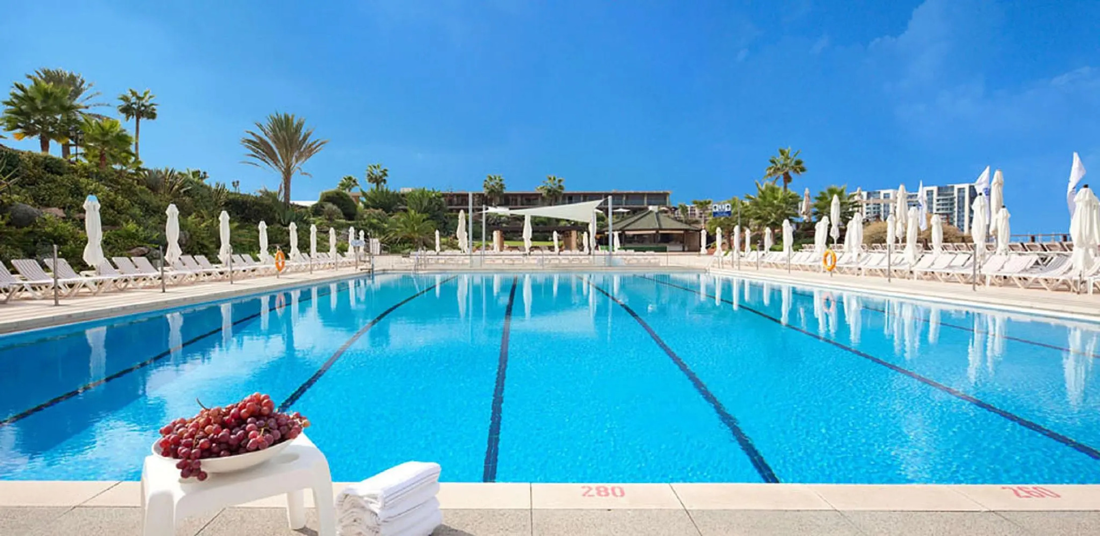 Dan Accadia Herzliya Hotel