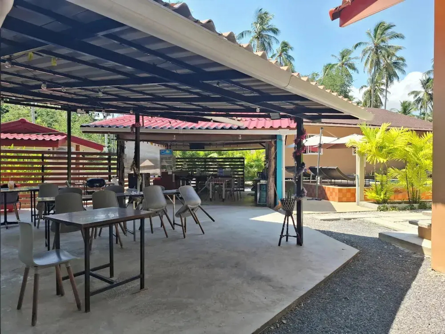 Bansabai pool  Villa (Local Tour)