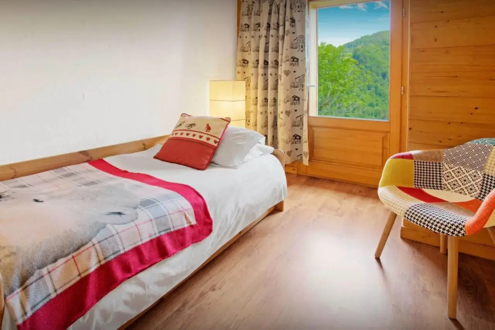 Lodge La Source OVO Network