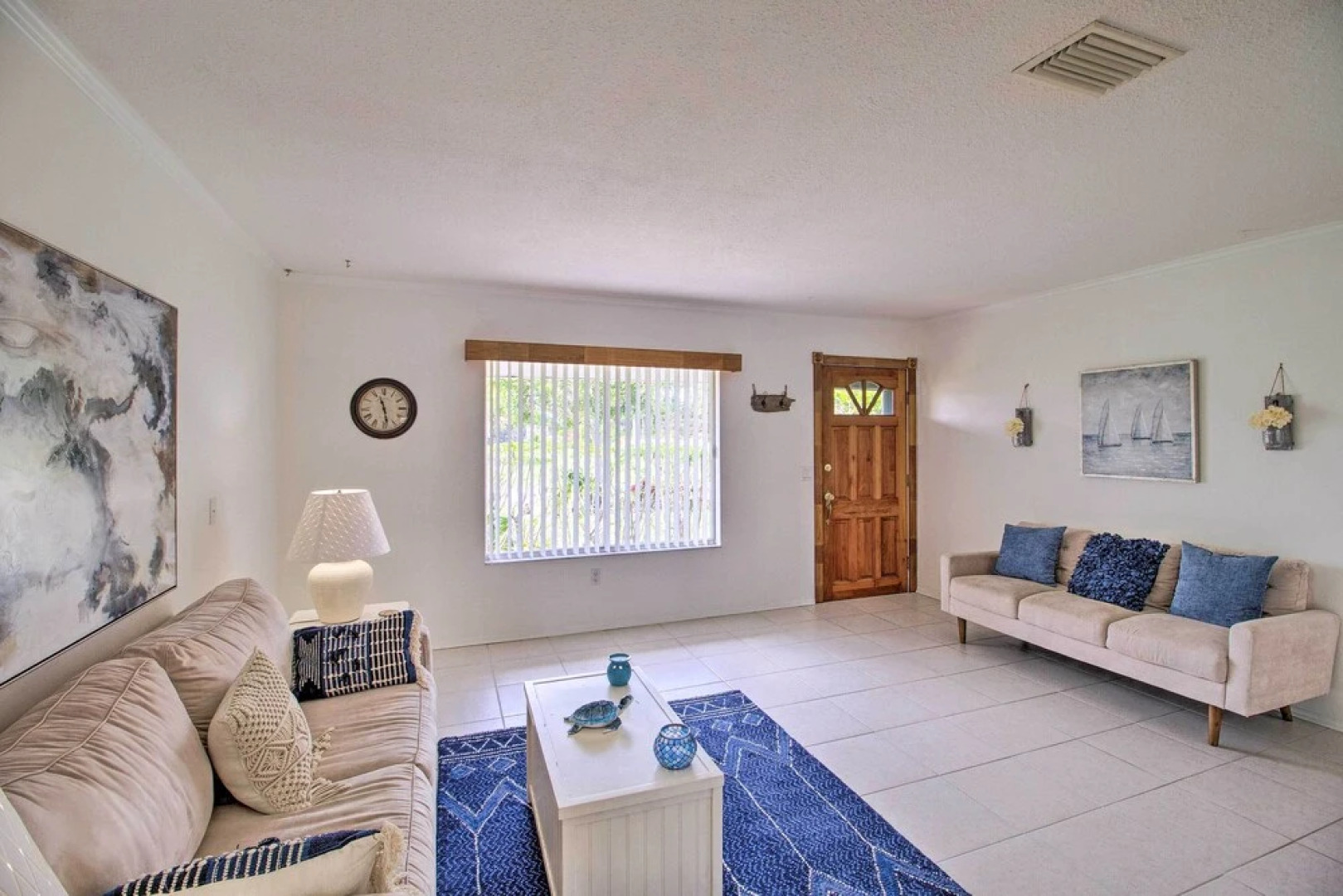 Pet-friendly Sebastian Home on Lake; Golf Nearby