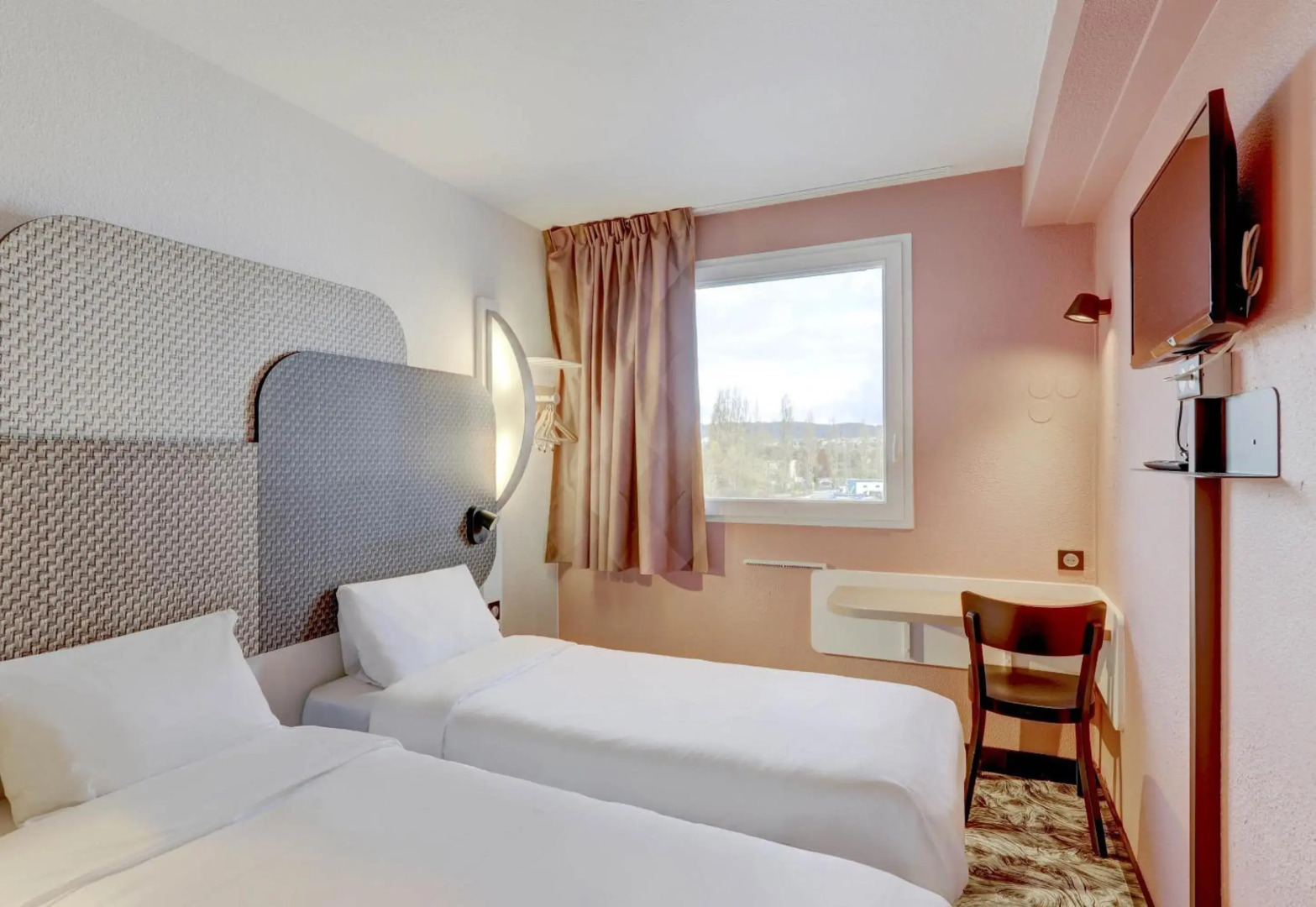 B&B Hotel Montluçon Saint-Victor