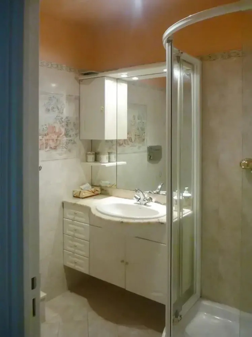 House With 4 Bedrooms In Corbara, With Wonderful Sea View, Private Pool, Enclosed Garden - 160 M From The Beach