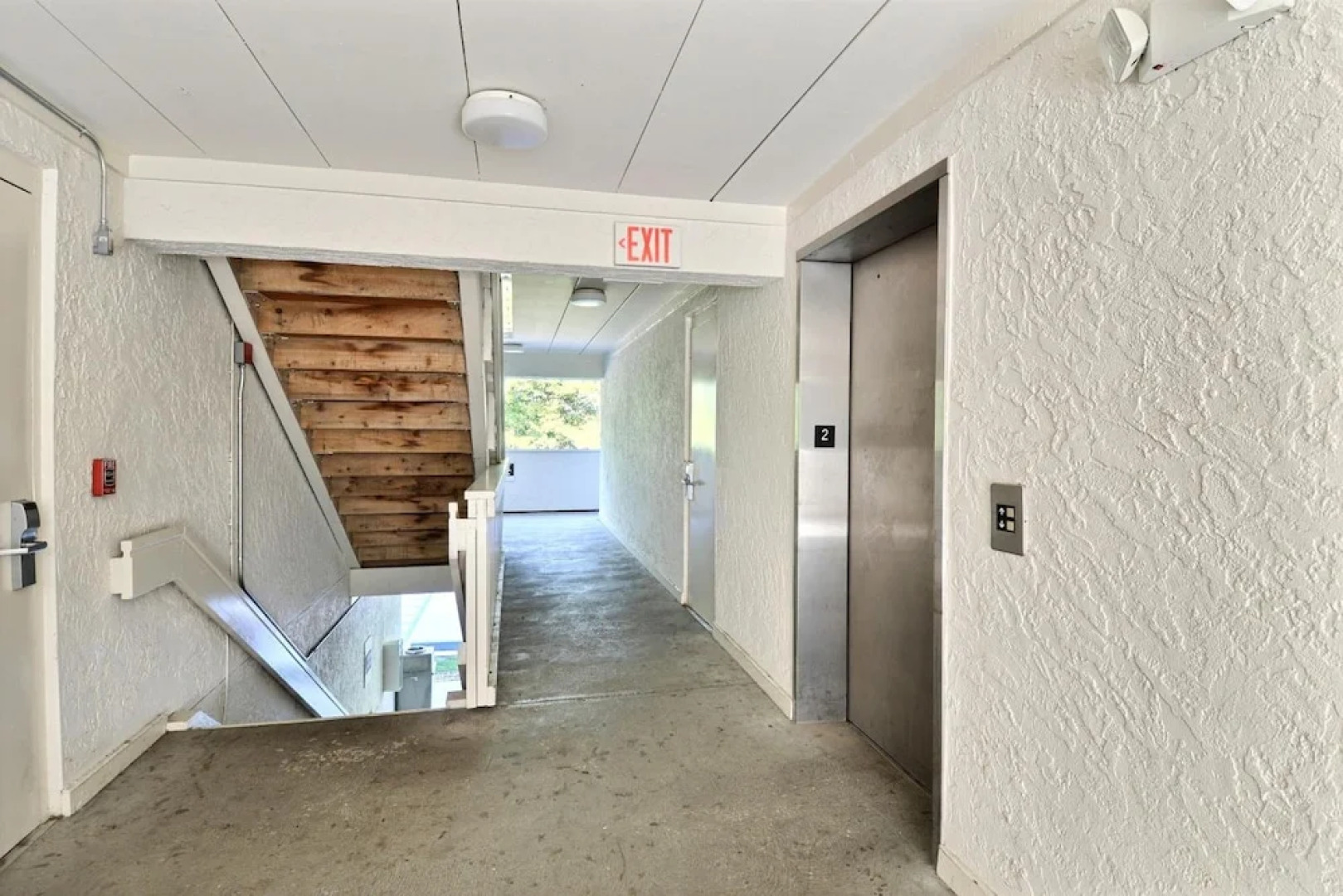 Motel 6 Nashua South