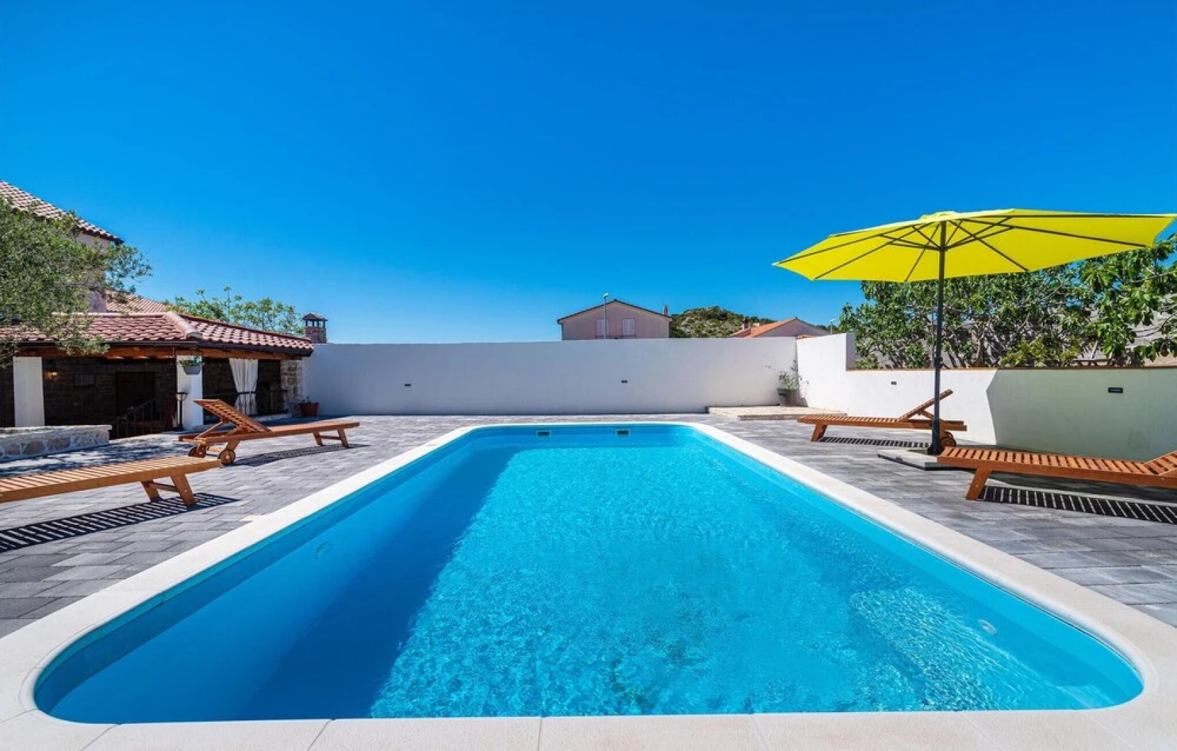 Amazing Home in Drage With 4 Bedrooms, Wifi and Outdoor Swimming Pool