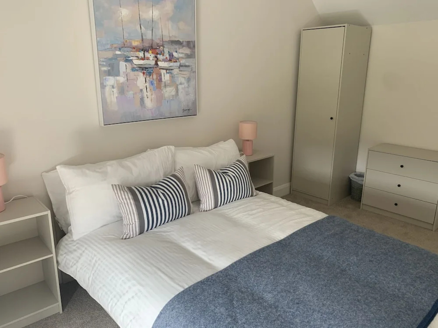 Farm House - Sleeps 7 - Garden - Parking