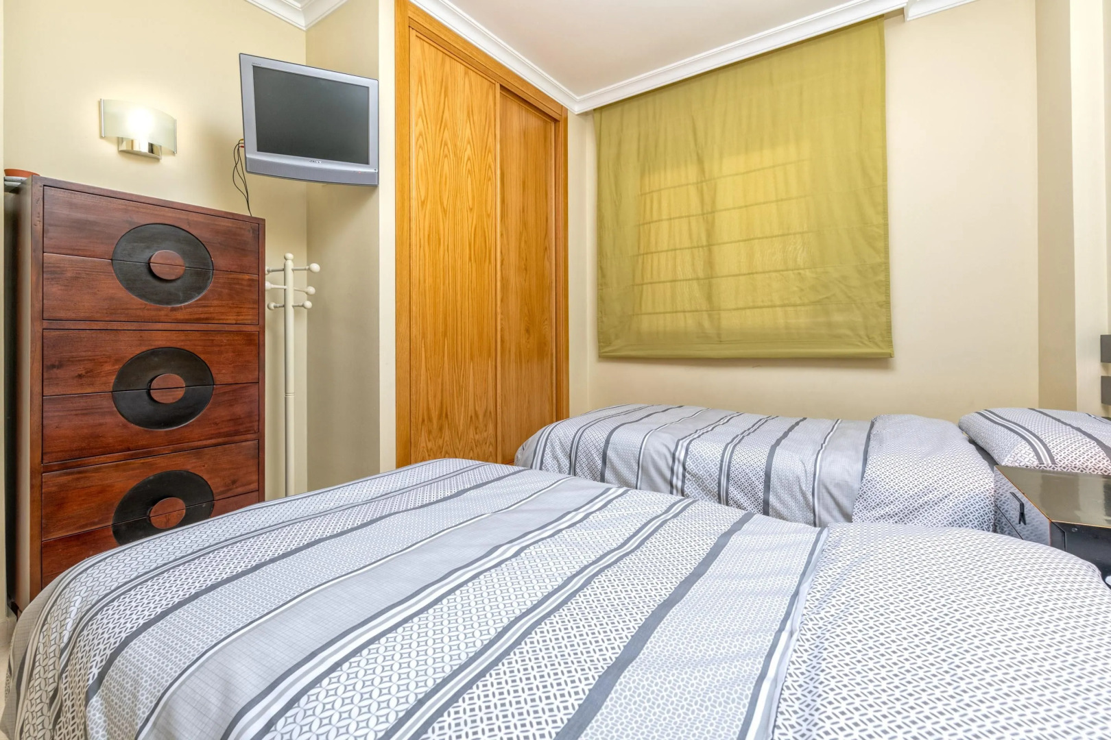 Stunning 2BR Sea View Condo 8 in Malibu