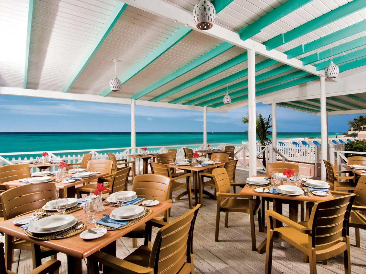 Butterfly Beach Hotel