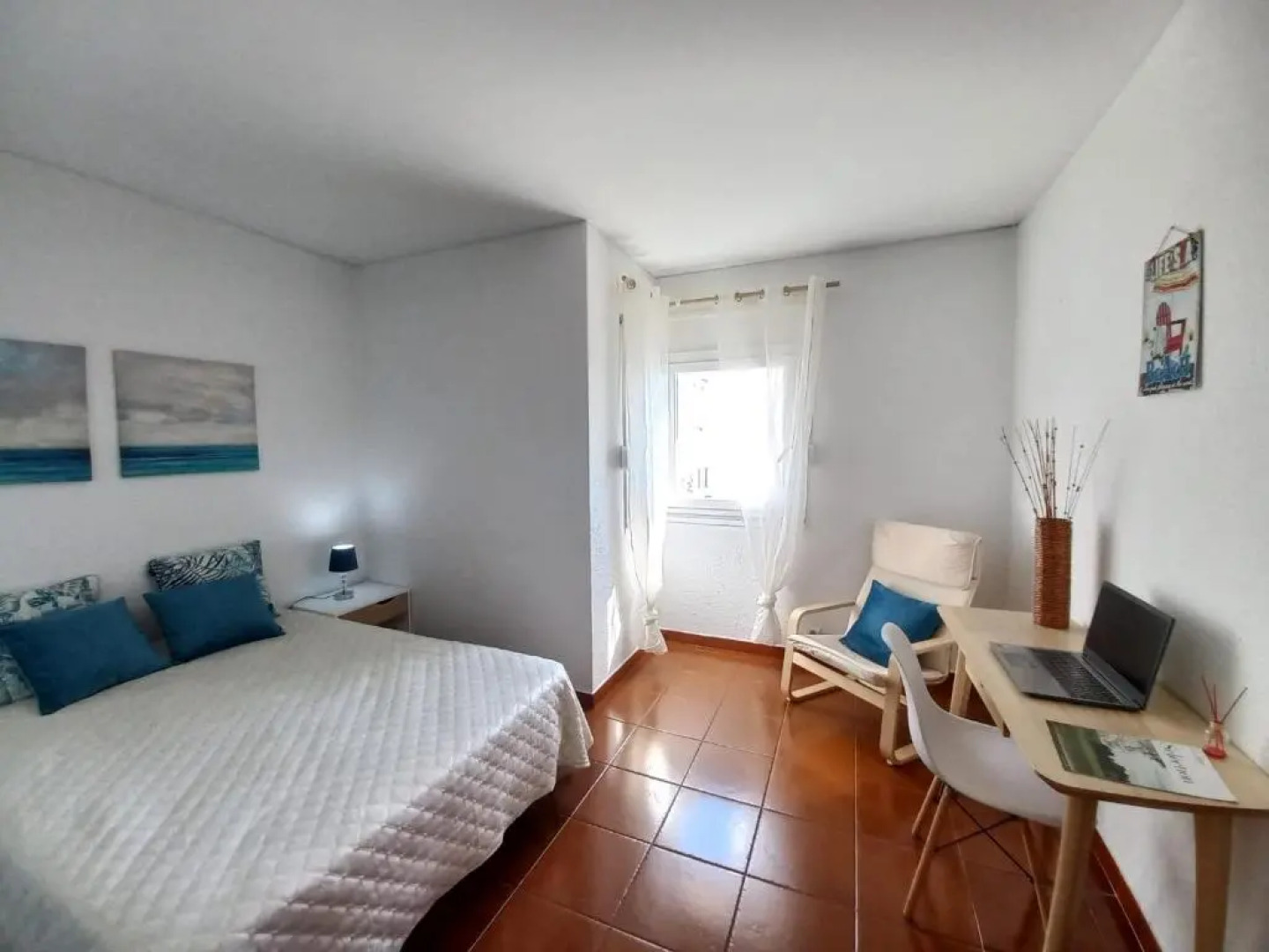 Carcavelos Surf Beach House