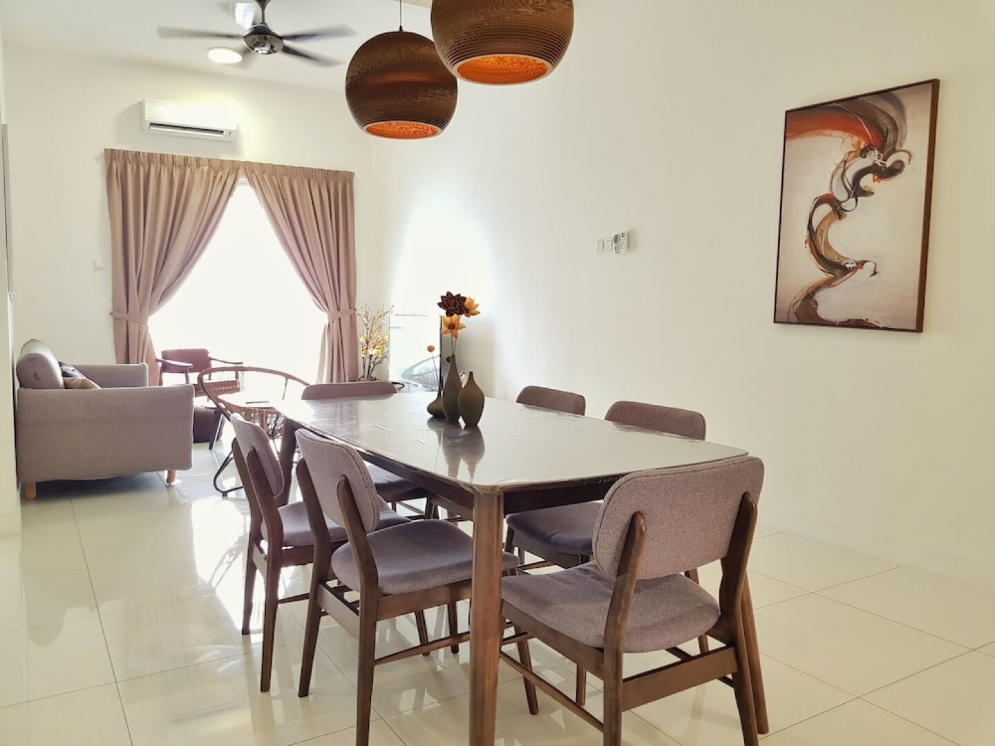 Teiw Family Homestay at Skypod Residence Puchong