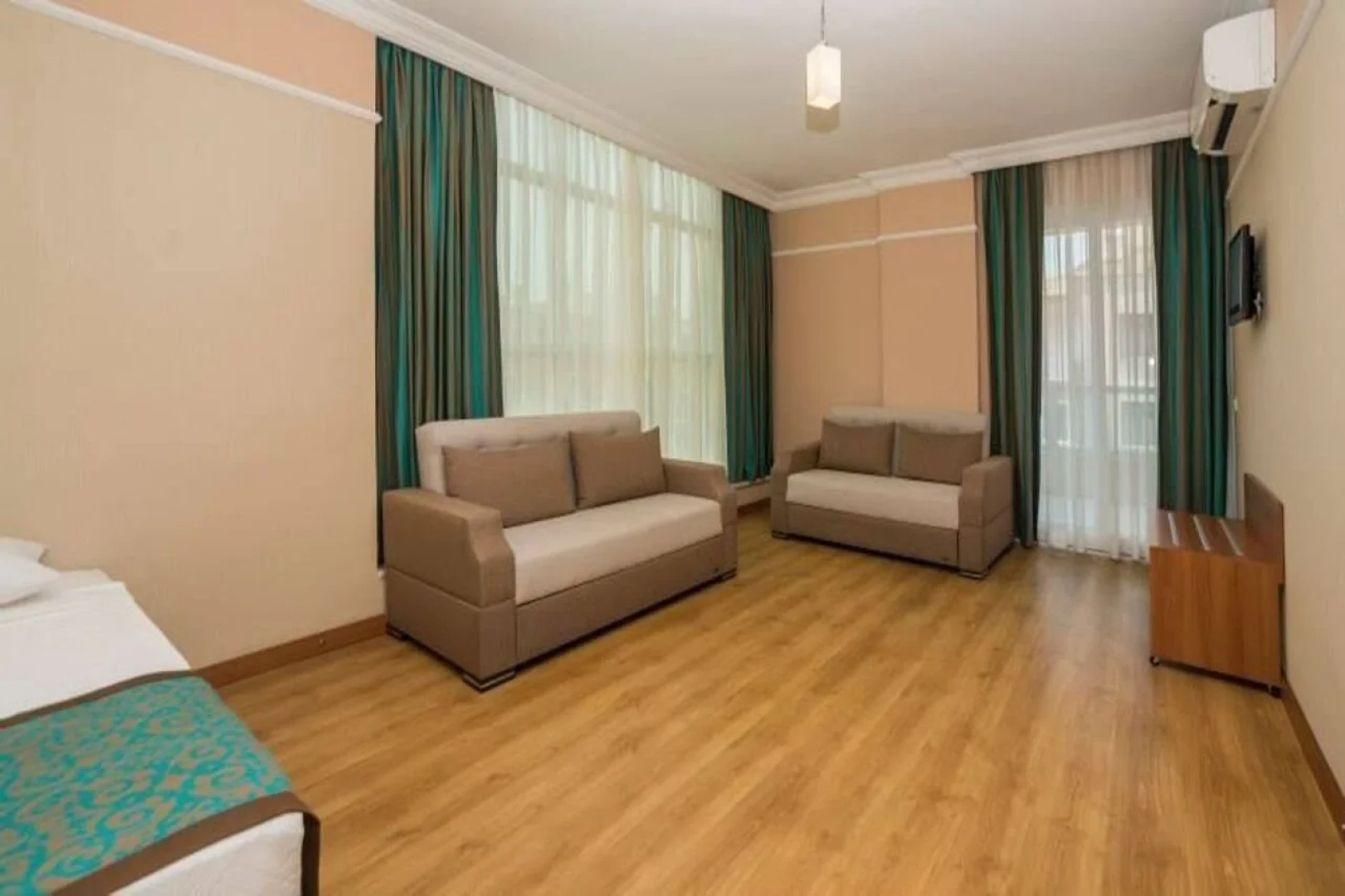 Cleopatra Tac Apart Hotel