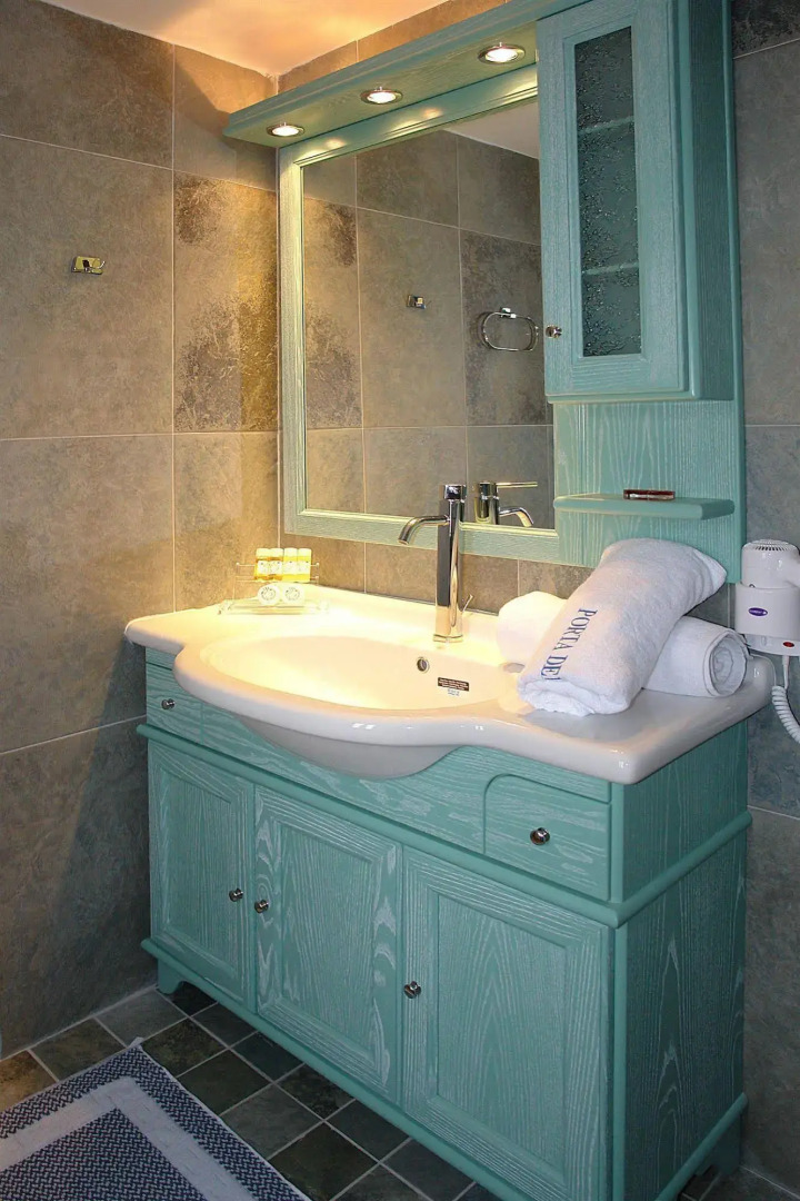 PortaDelMare Deluxe Suites