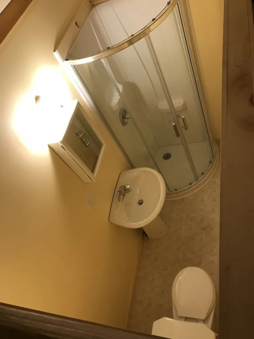 Longmuir's Hidden Cove Cottage Resort