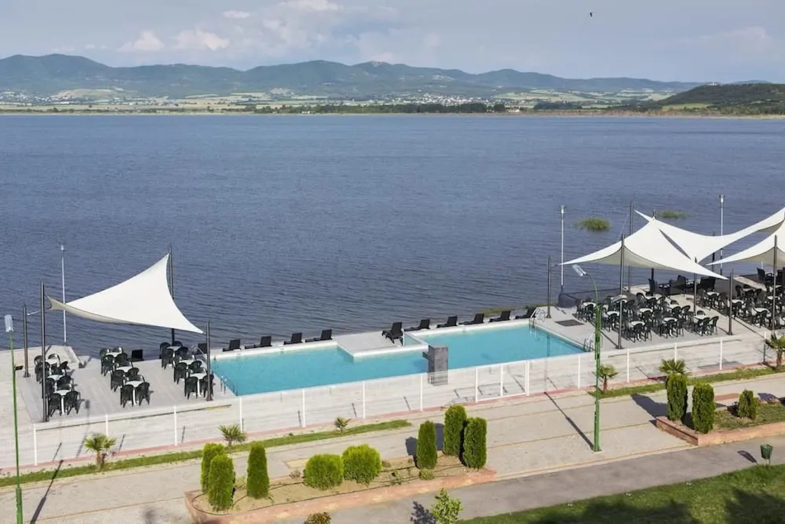Hotel Romantique Plaza Dojran