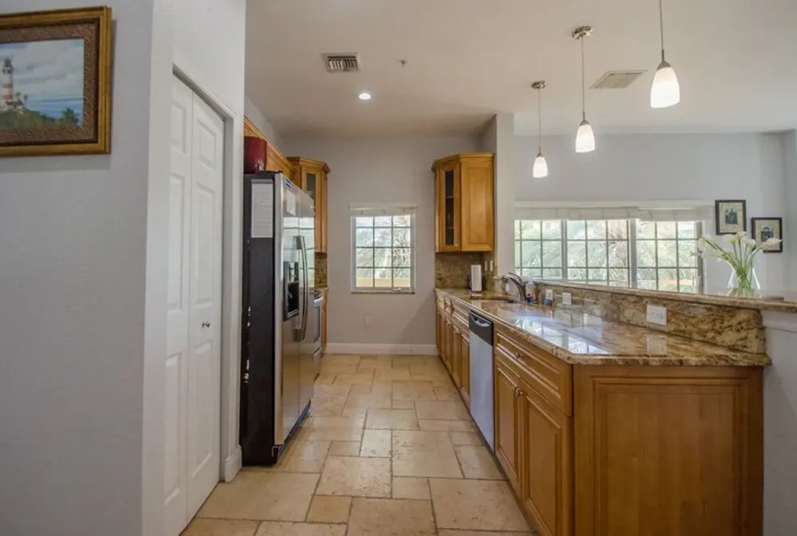 Vistalmar Three Bedroom Deluxe Apartment