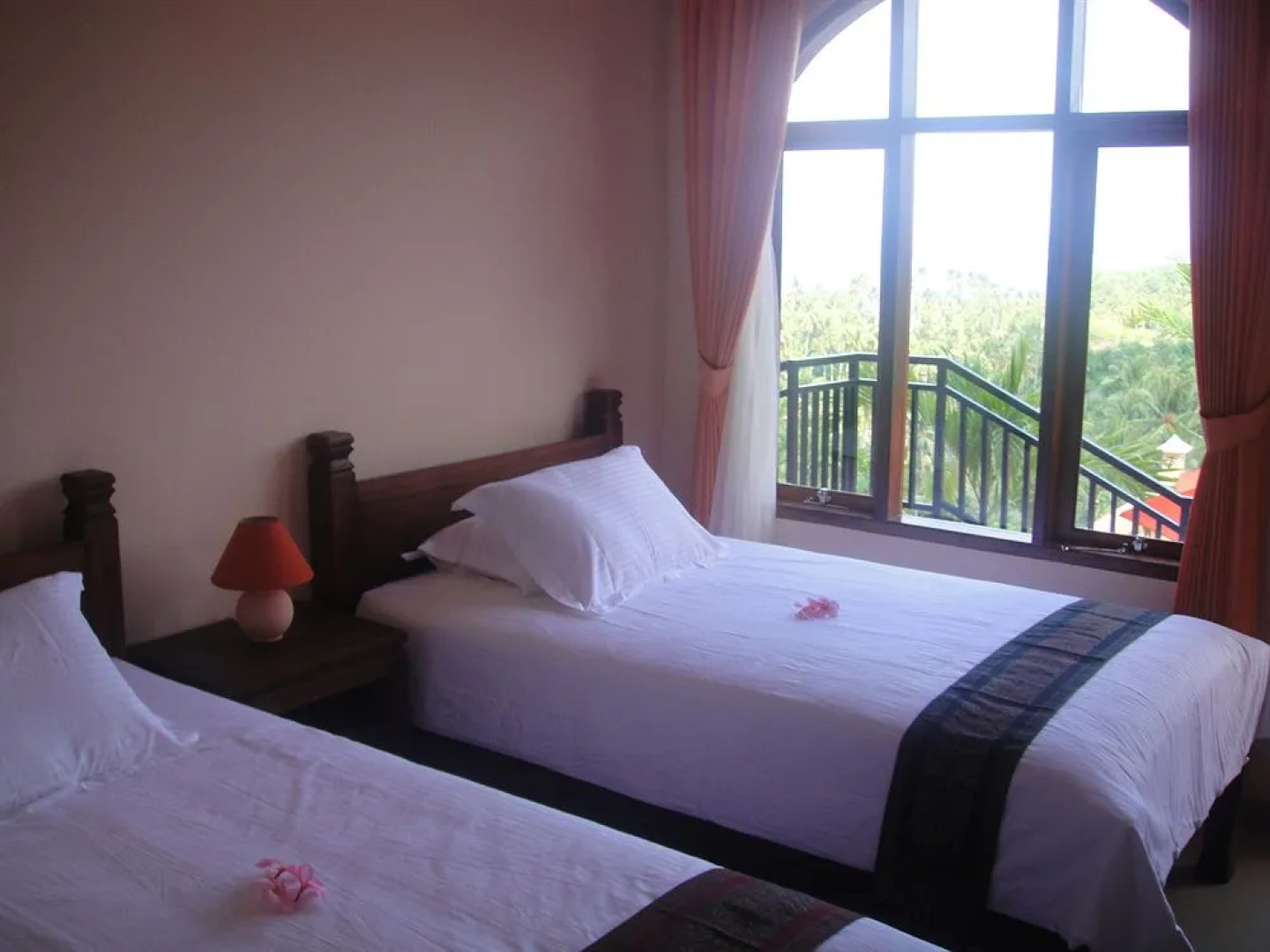 Sunset Lavinia Hotel