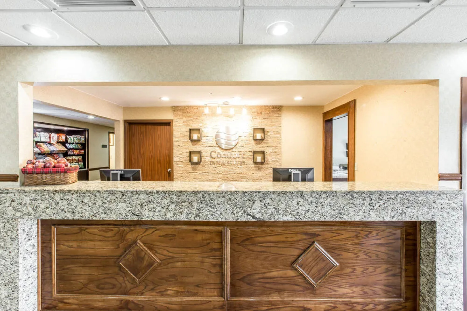 Comfort Inn & Suites at Robins Air Force Base